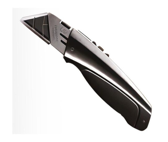 JD-042 — JD-042 Black and Silver Utility Knife